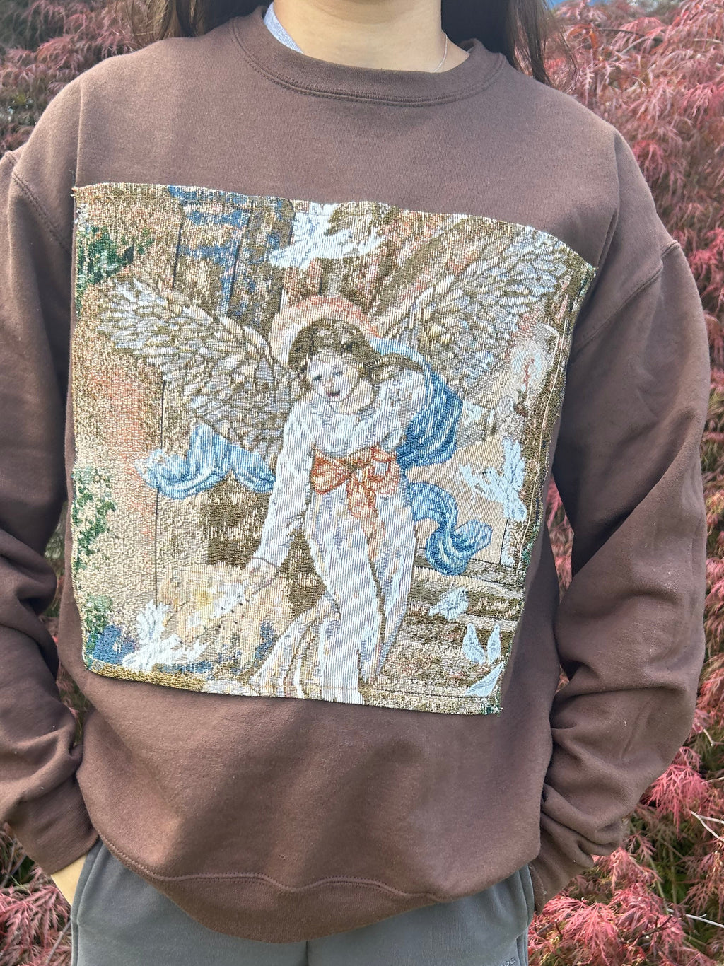 Brown angel crewneck 👼